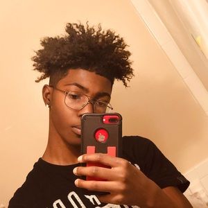 Meet your Posher, Sean